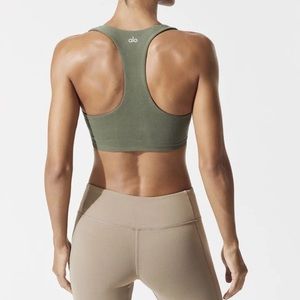 Alo yoga base bra jungle green